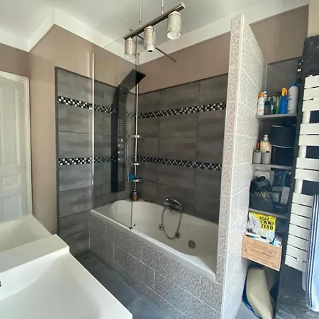 ヴィラ Belle Propriete Avec Piscine Dans Le Val D'Oise Boisemont